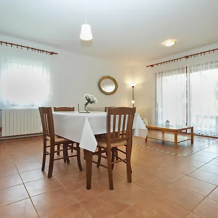 Apartment Ljiljana 1733 Fazana