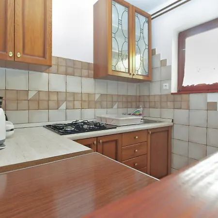 Apartment Ljiljana 1733